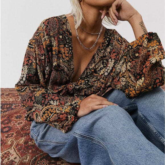 Urban Outfitters Tops - Urban Outfitters Bonnie Crepe Blouse